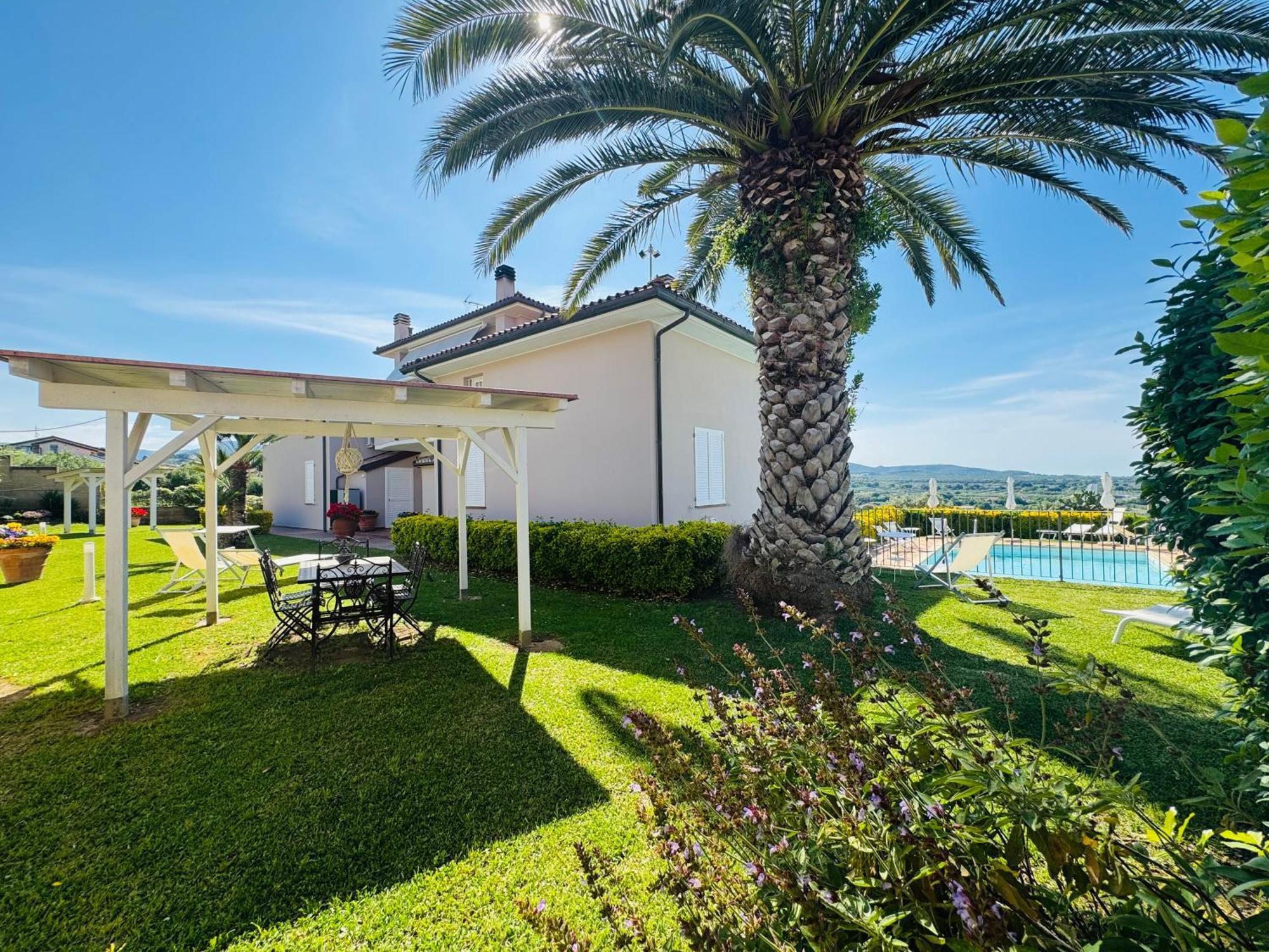 Casaserena San Vincenzo Eksteriør billede